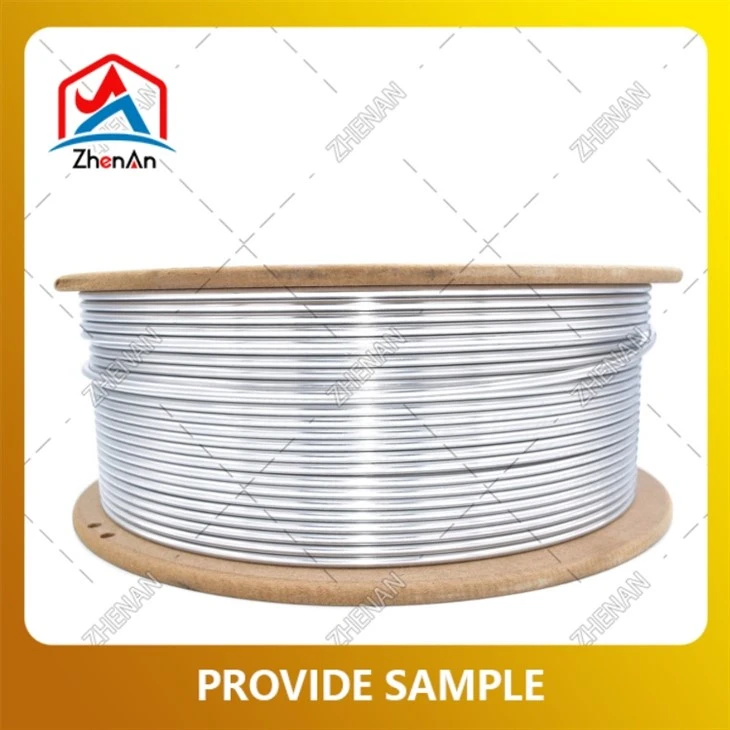 Czyste aluminiowe przewody metalowe